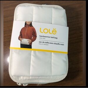 NWT Lolë Handwarmer Belt Bag NEW